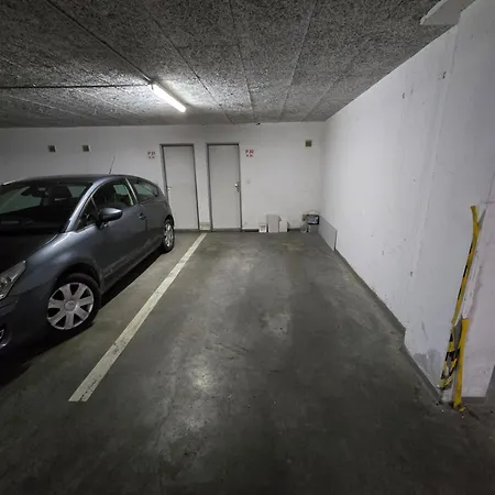 Majko With Free Parking شقة