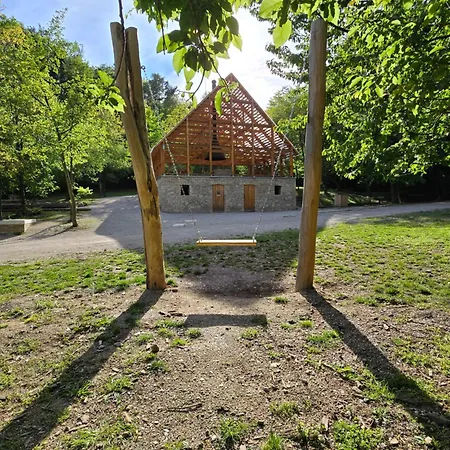 Majko With Free Parking Apartman *